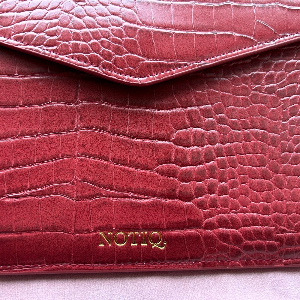 NOTIQ Vegan Croco Leather Laptop Tech Sleeve /document holder NEW